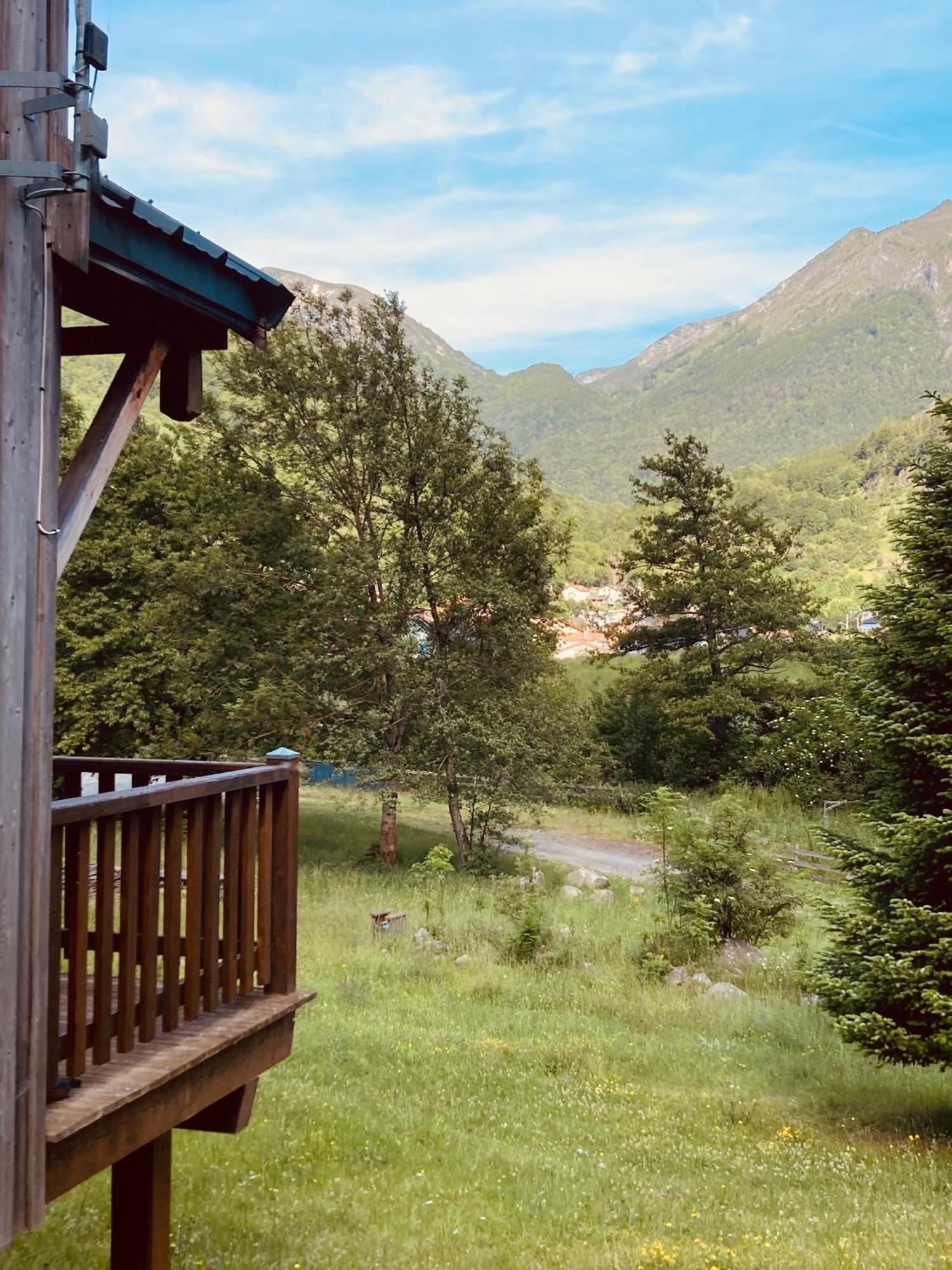 Chalets Les Tutes De La Verniere Auzat Exterior photo